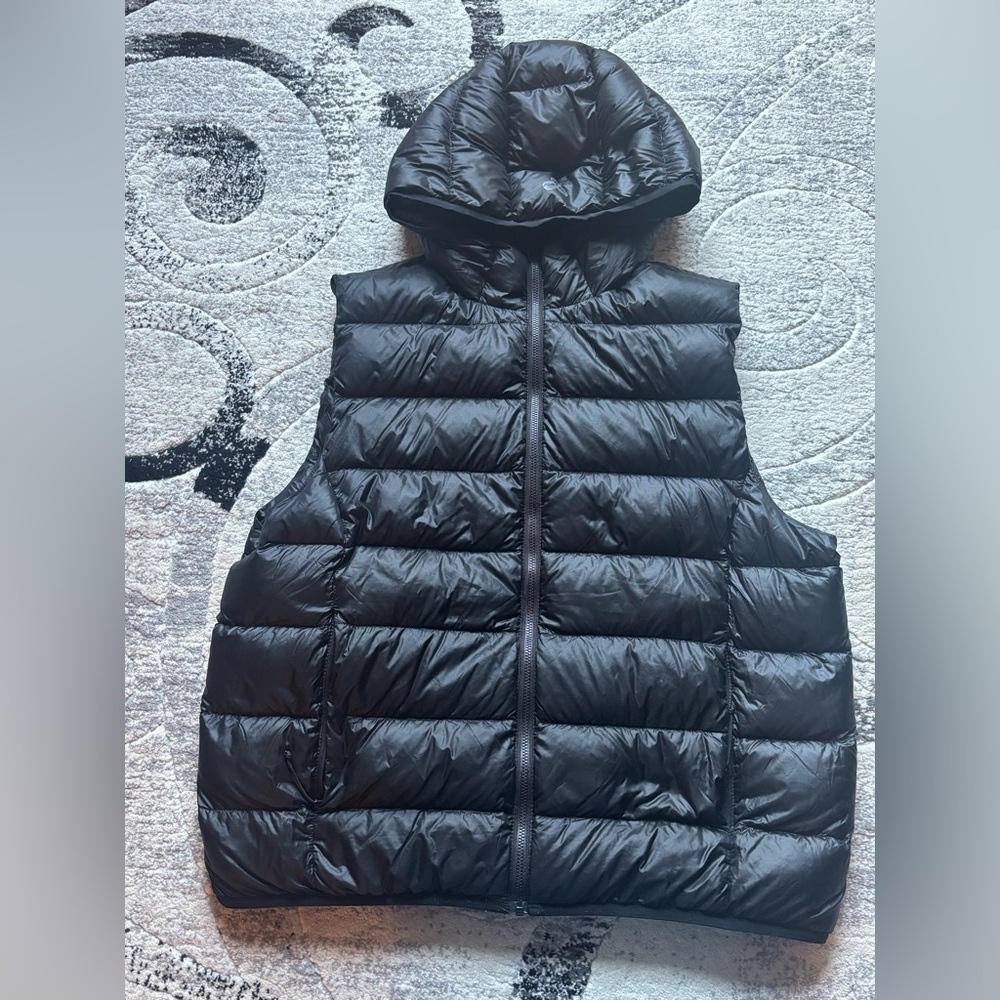 TNA The Little Puff Vest